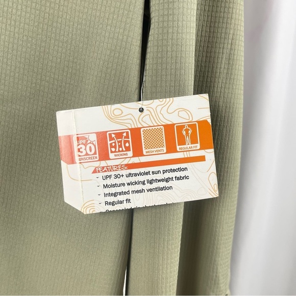 NEW Hi-Tec Large Fishing Hiking Outdoor Button Down Shirt UPF 30 Camp Safari - Picture 7 of 9